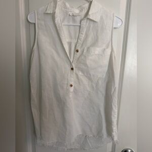 BeachLunchLounge 100% Linen Sleeveless White Top | Frayed Hem | size SM